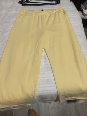 GAP Pale Yellow Elastic-Waist Lounge Pants